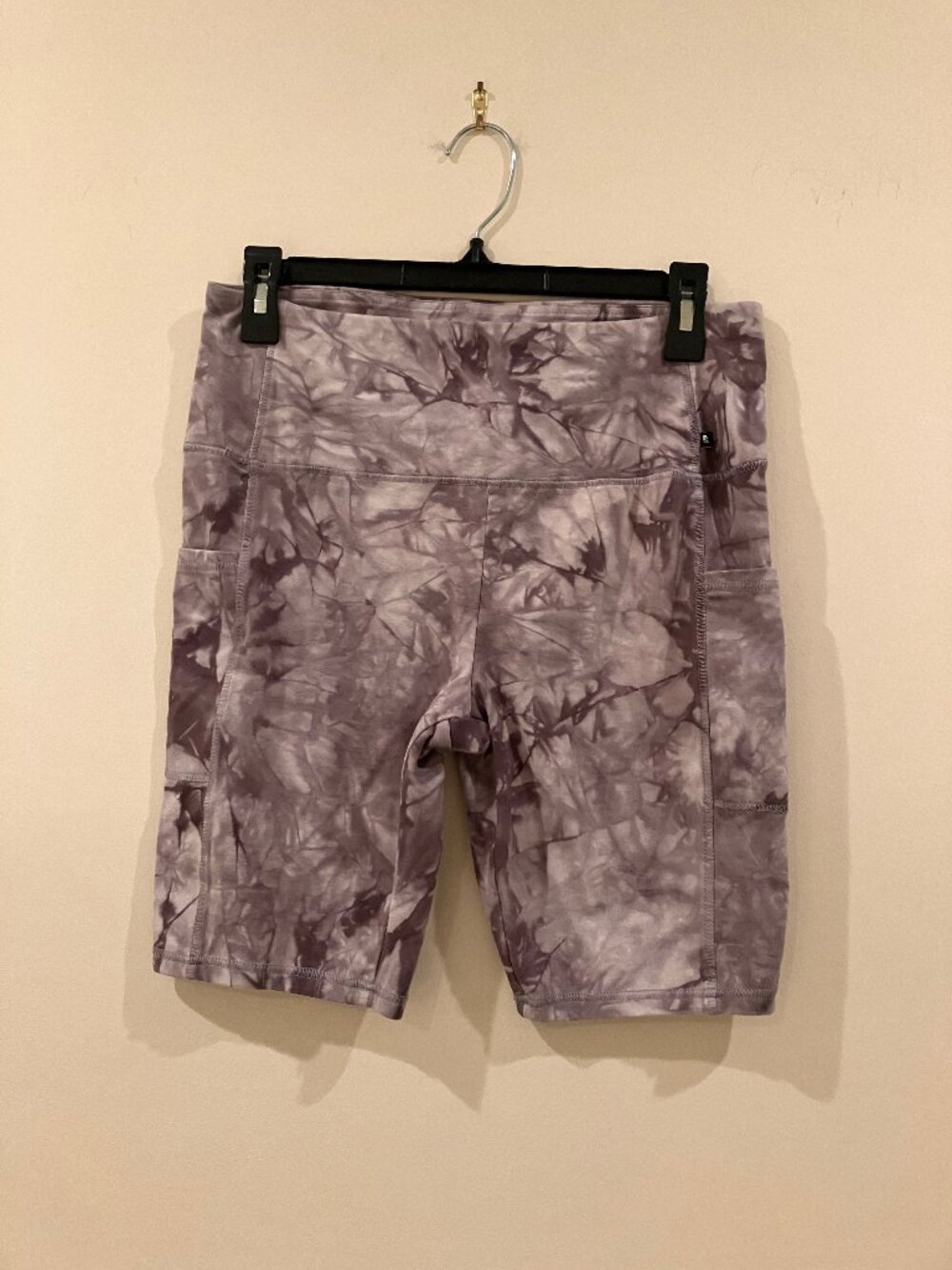 Marika Tan and White Camo Bike Shorts w Pockets Unisex XL